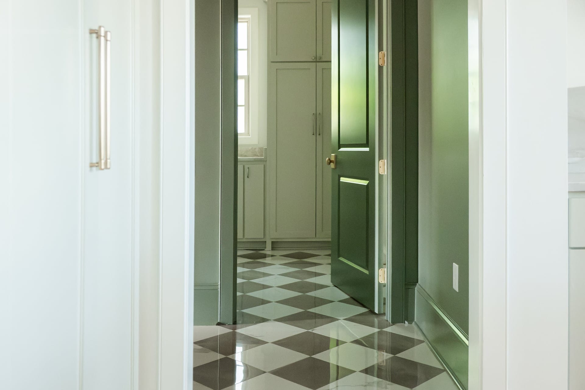Detail Ville Marie Hallway 1