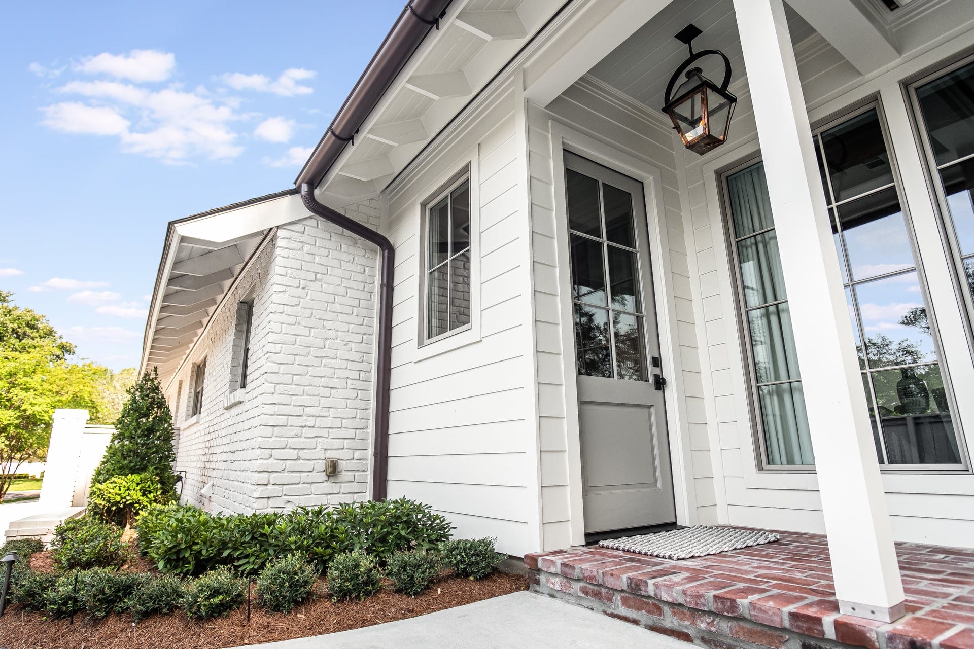 Exterior Mccarroll Dr