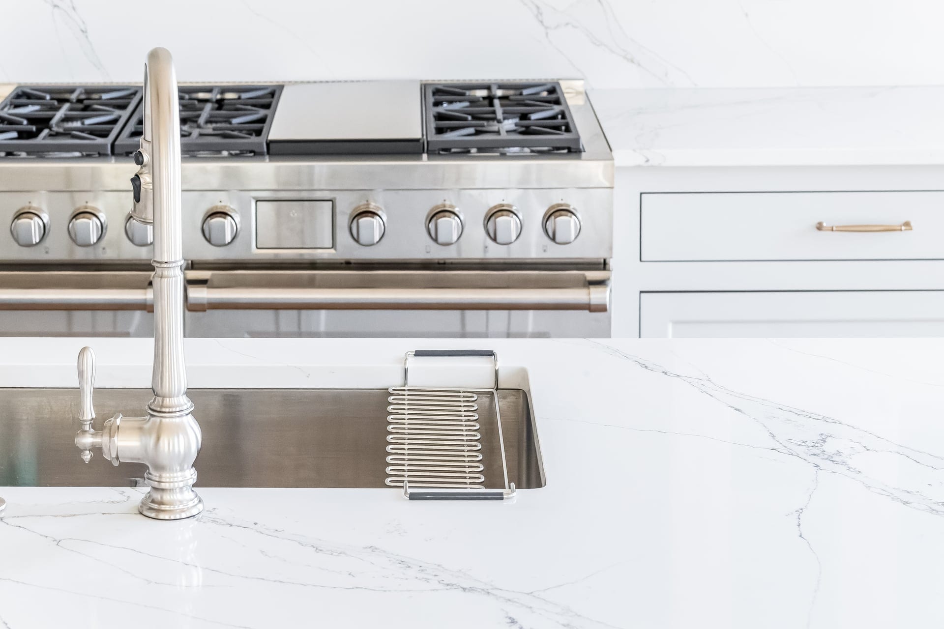 Kitchen Albizia Detail