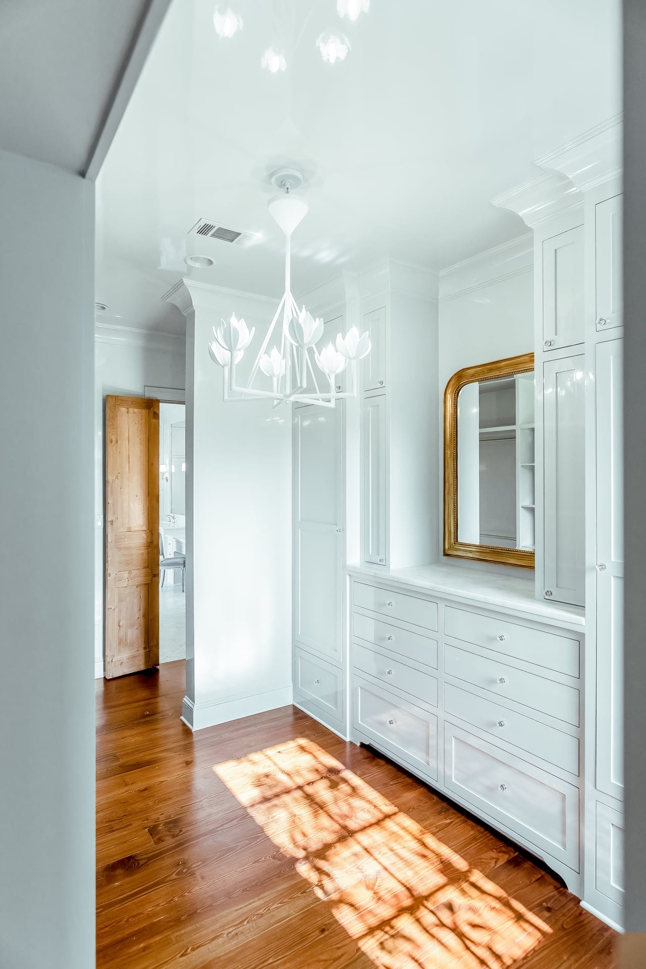 Closet Mccarroll Dr 2