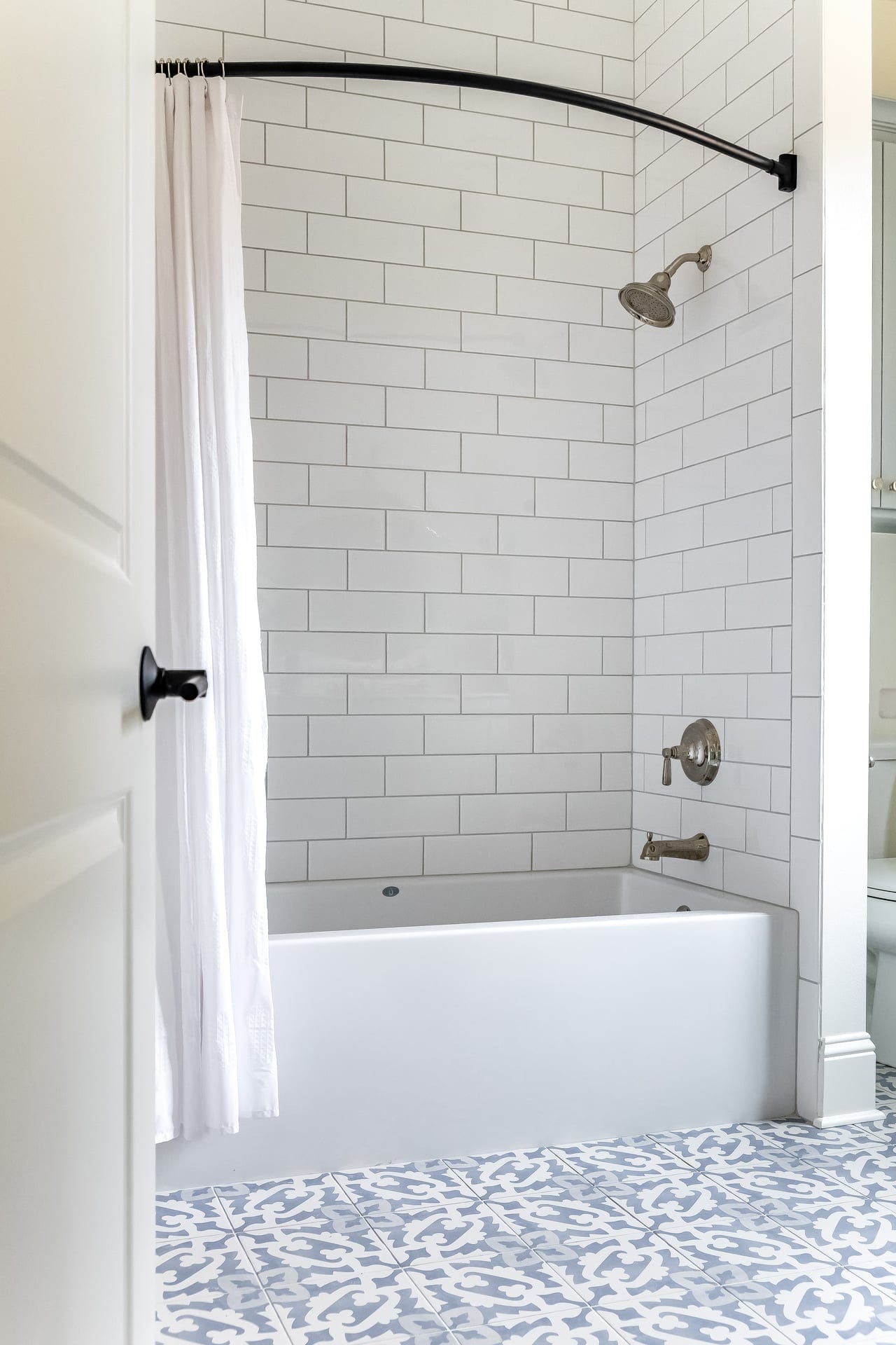Bathroom Glenmore 1