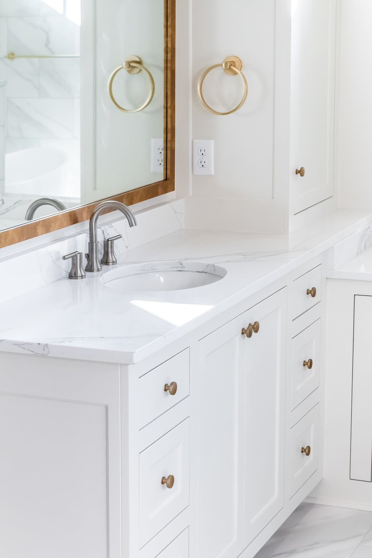 Bathroom Albizia Ct